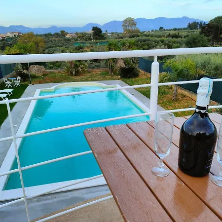 Villa Deborah Relax In Piscina