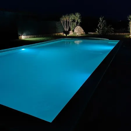 Deborah Relax In Piscina Balestrate